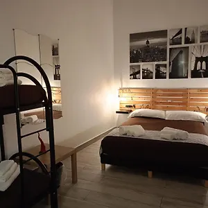 La Casa Del Rione Sanita' Affittacamere