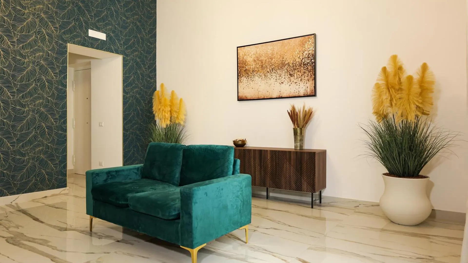 Napoli Station Rooms